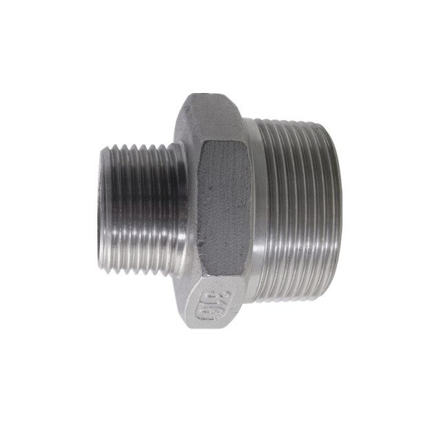 Stainless Steel Reducing Nipple 150LB Threaed Fitting