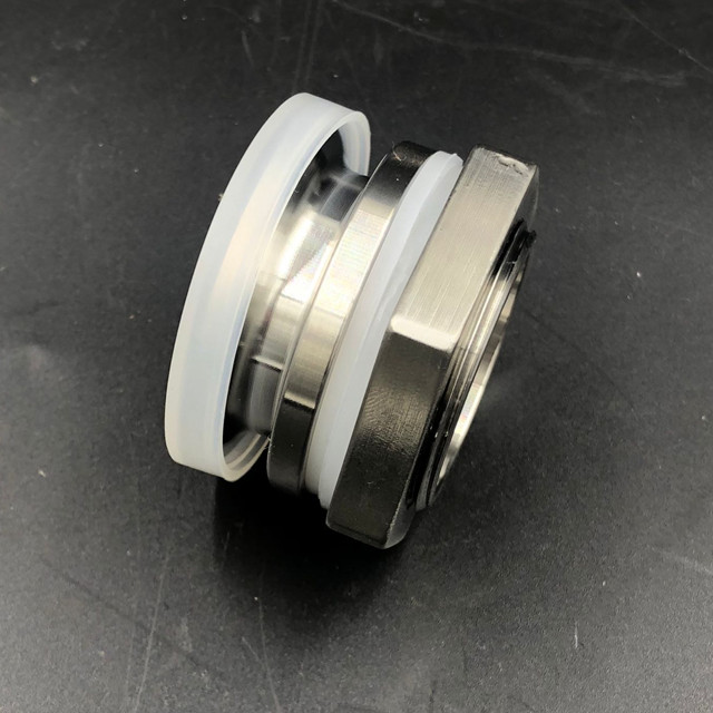 AISI304 Weldless Tri Clamp Bulkhead NEW TEK